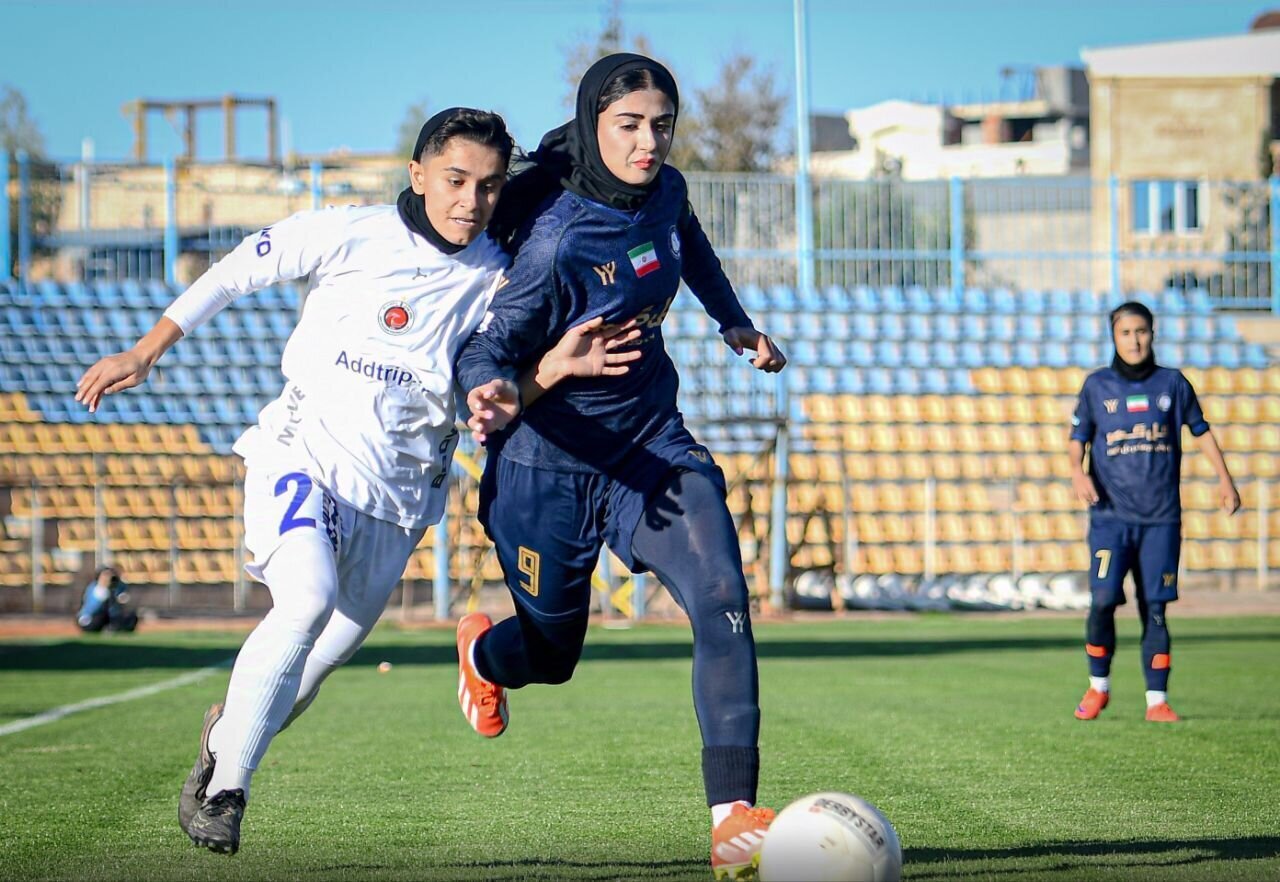 جدال‌هایی که احتمال جابجایی را تقویت کرده/ کورس قهرمانی داغ‌تر می‌شود