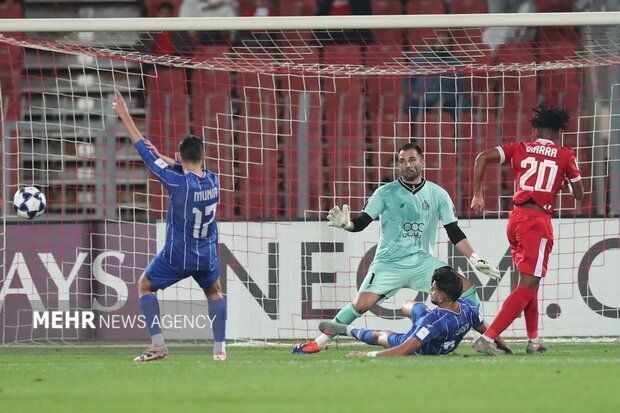 فریبا: کادر فنی استقلال نباید تغییر کند/ هیچ تیمی در آسیا آسان نیست