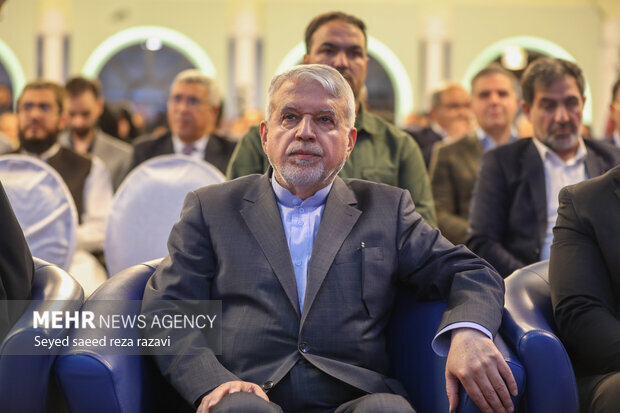 صدور ویزای نوروز برای گردشگران و تشکیل اداره هوش مصنوعی در وزارت میراث