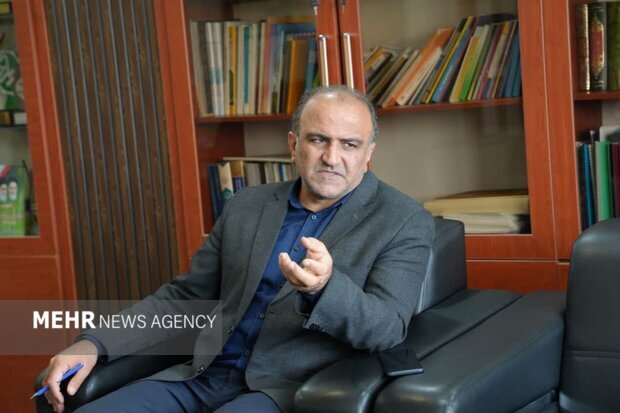 نرگس که می‌روید امید شکوفه می‌زند؛ قصه‌ای طلایی از خاک، عطر و آینده