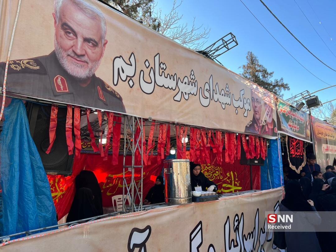خدمت رسانی ٢٨٠ موکب به زائران حاج قاسم در کرمان+عکس