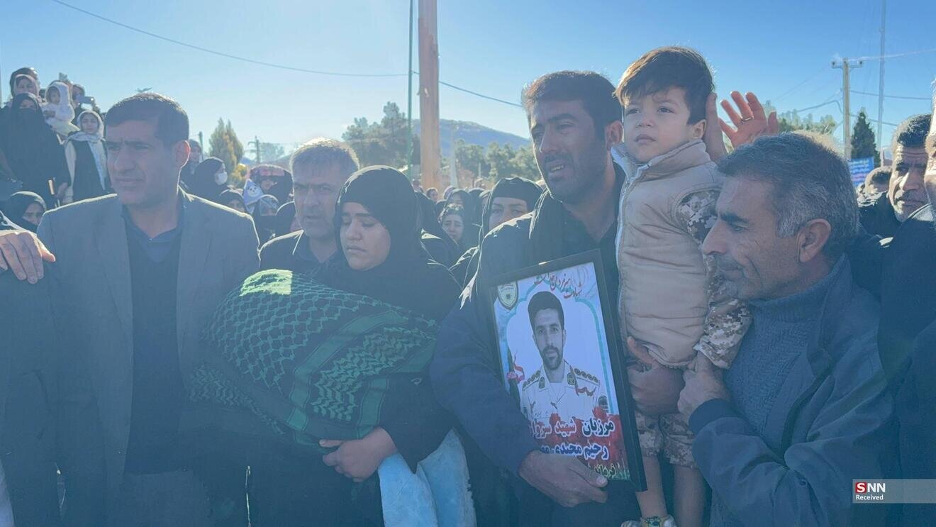 گزارش تصویری مراسم تشییع پیکر مطهر شهید ستوان یکم رحیم مجیدی مهر با حضور گسترده مردم یاسوج برگزار شد