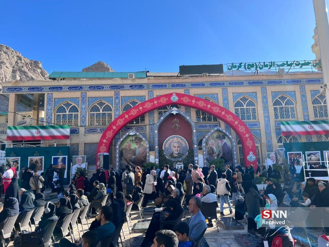 روایت تصویری حضور با شکوه مردم در اولین روز از هفته مقاومت در کرمان / حضور غیرتمندانه عاشقان حاج قاسم در دیار کریمان