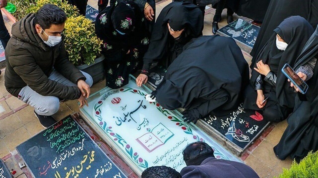 کرمان، تمامقد برای حاج قاسم/ میزبانیِ بیش از ۱۶ هزار زائر با هزاران خدمت مردمی