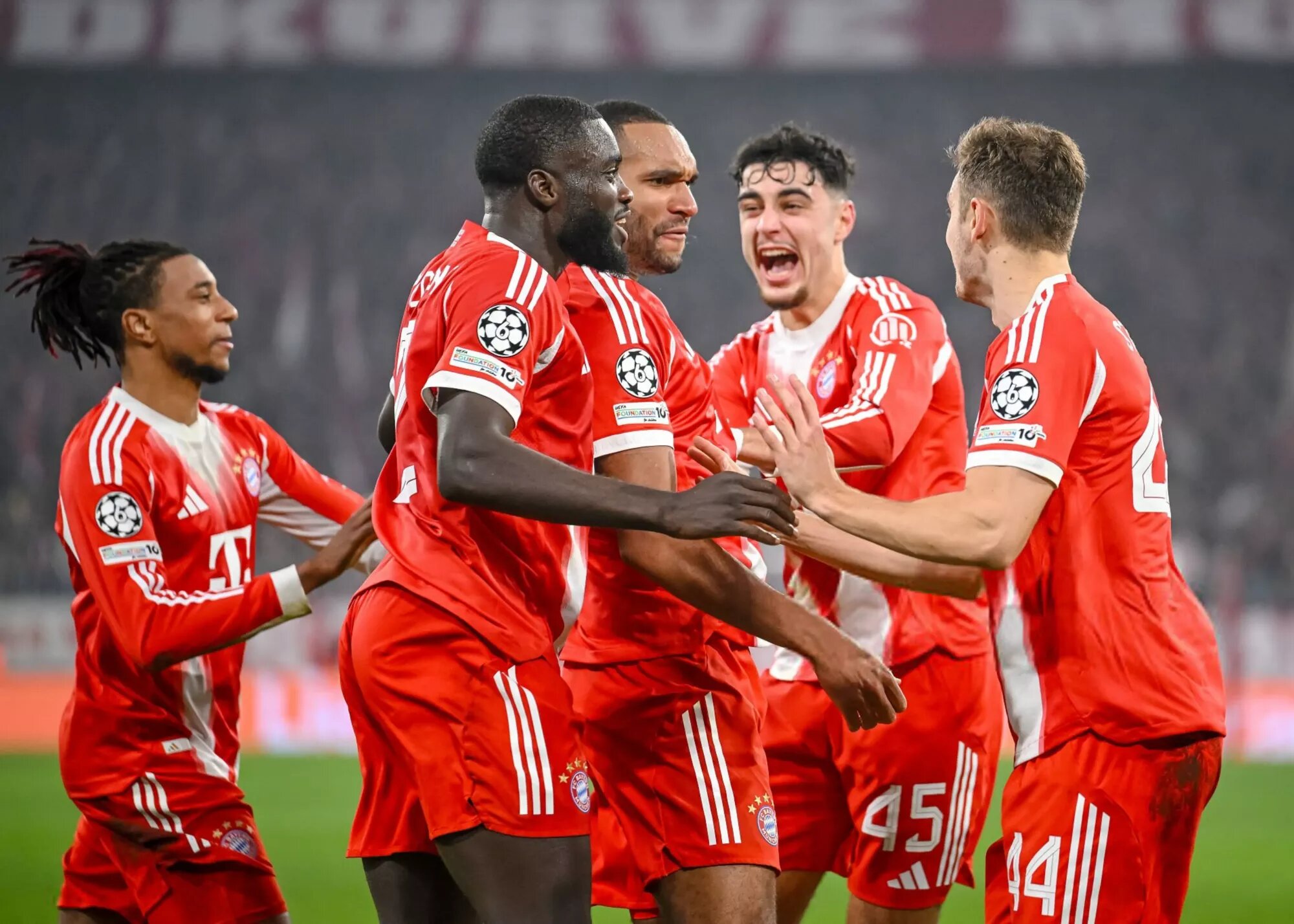 غرش هیولا برای گرفتن تاج و تخت اروپا