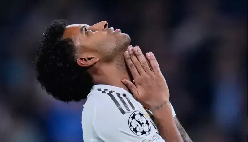 ستاره رئال به سیم آخر زد؛ جدایی قطعی است!