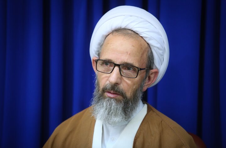 علامه مصباح یزدی؛ حکیم مجاهد انقلاب و بنیانگذار علوم انسانی اسلامی