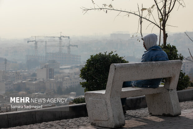 هوای تهران در وضعیت نارنجی و آلوده است