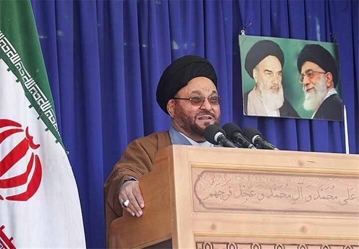 میردامادی: امنیت امروز کشور ثمره ایستادگی و اخلاص نیروهای مؤمن است