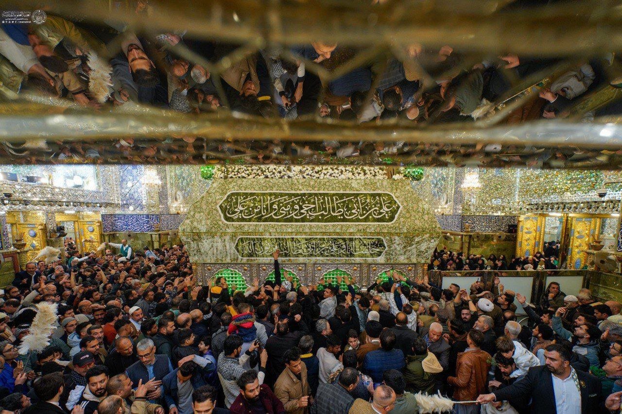 عکس/تصاویری از حال و هوای حرم حضرت علی(ع) در نجف اشرف