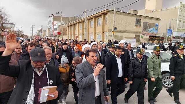 قاب‌های ماندگار از یک حضور ملی