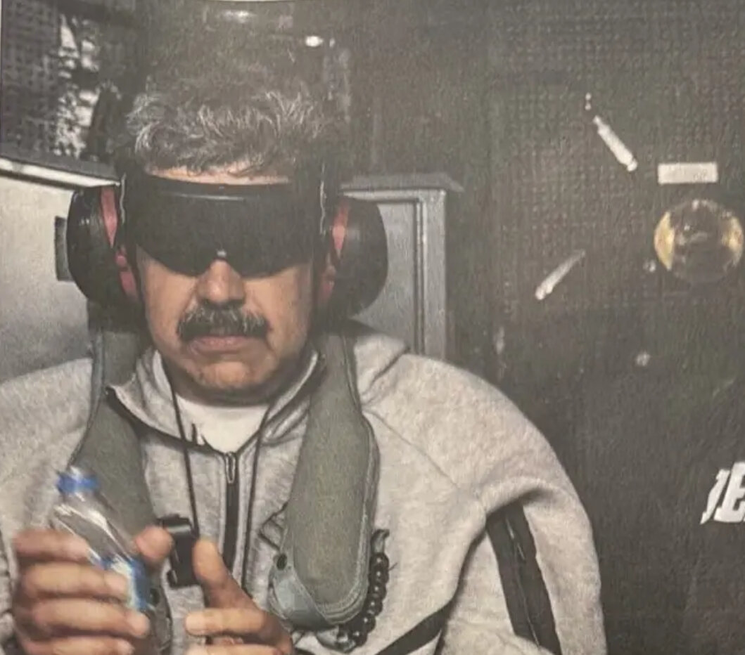 ترامپ، تصویری از مادورو پس از بازداشت منتشر کرد