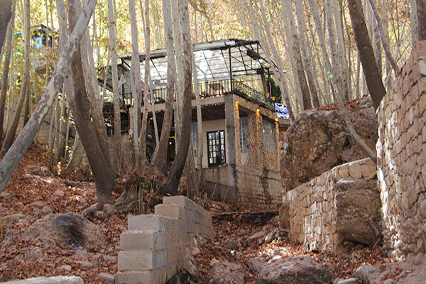 ساختوسازها روستای «قلات» را خفه کرد! + عکس