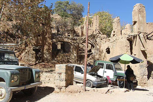 ساختوسازها روستای «قلات» را خفه کرد! + عکس