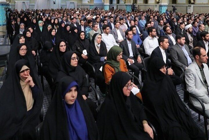 نخبگان دانشگاهی با مردم برای صیانت از امنیت و پیشرفت همصدا شدند