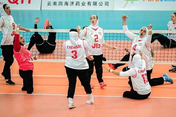 زنان قزاقستان از حضور در تورنمنت والیبال نشسته ایران انصراف دادند