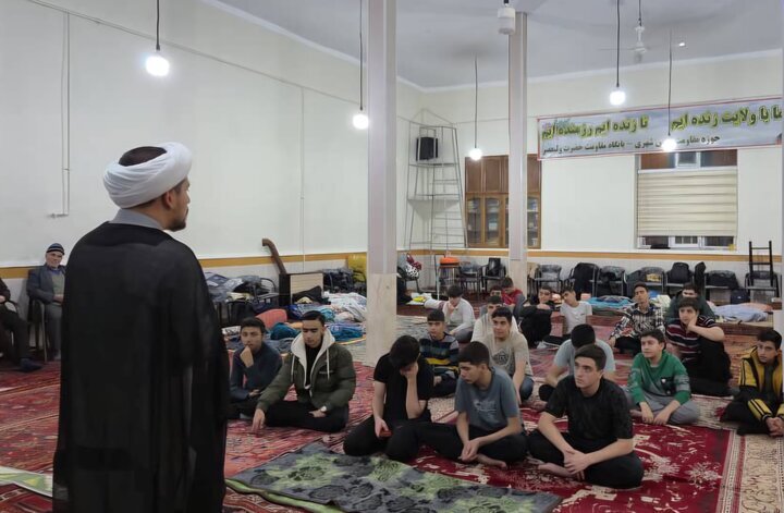 آغاز پرشور اعتکاف دانشآموزی در هشترود با حضور گسترده نوجوانان