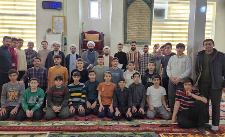 حضور مهمانانی از نروژ در اعتکاف دانش‌آموزی شهرستان هشترود