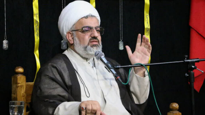 ولدان: اعتکاف سه روز طلایی برای ساختن فطرت است