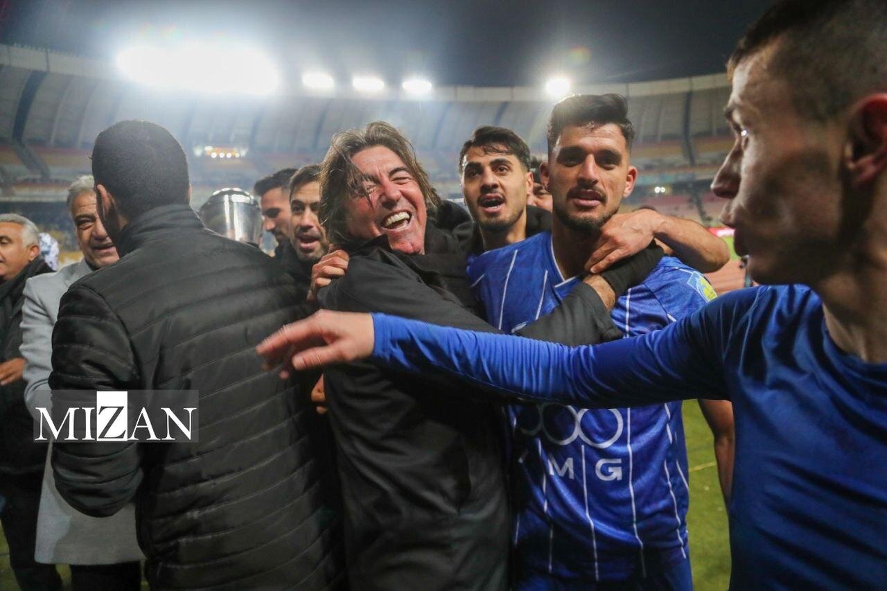 پاشازاده: پیروزی مقابل سپاهان به‌موقع بود و کمک کرد تا وارد بحران نشویم/ استقلال توان جنگیدن در ۳ جبهه را ندارد