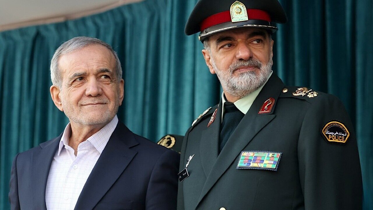 رادان: مشکل مسکن با اعتماد و مدیریت جهادی حل شدنی است