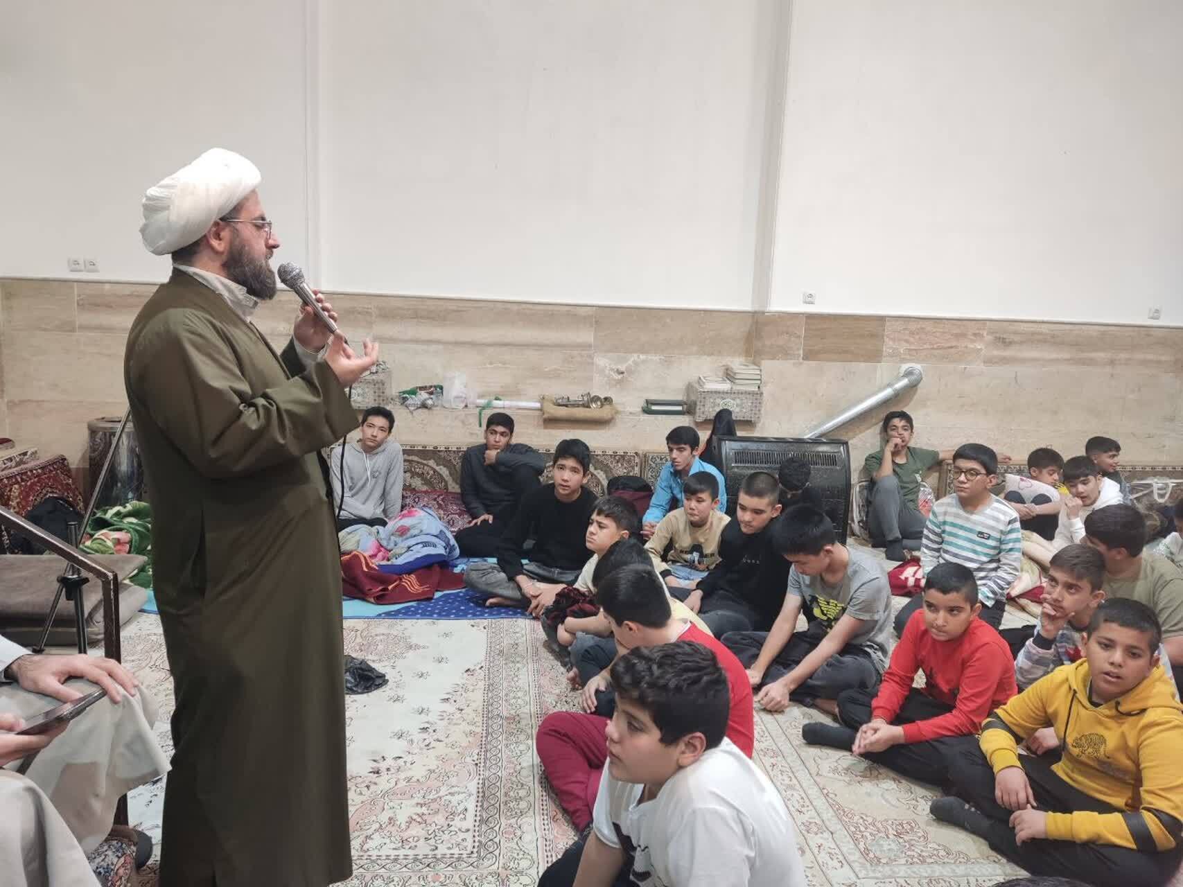 گزارش تصویری از برگزاری مراسم اعتکاف در مساجد قم