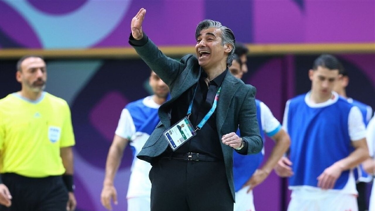 شمسایی نامزد بهترین مربی سال فوتسال جهان شد