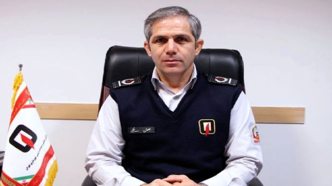 مهار آتشسوزی در ساختمان اداری ـ تجاری ششطبقه در یوسفآباد