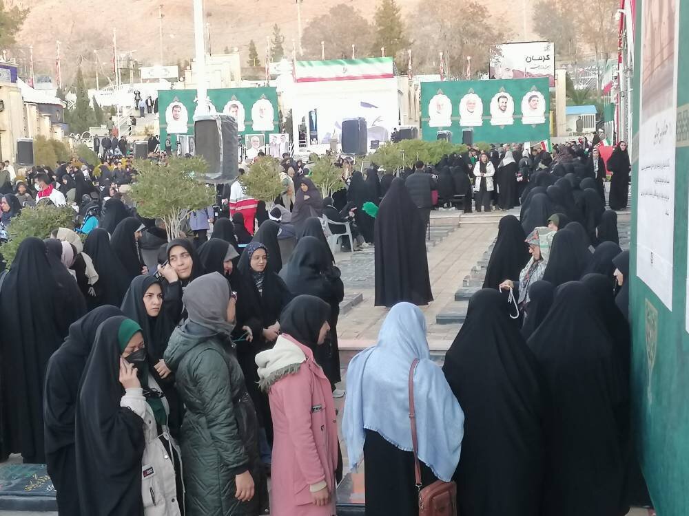 وقتی جهان، به کرمان مینگرد