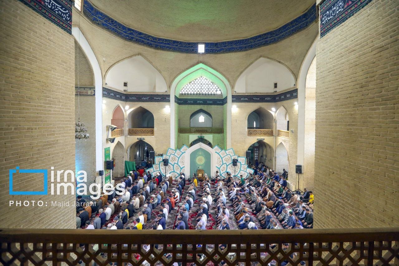 مراسم معنوی اعتکاف در مسجد ملا اسماعیل یزد