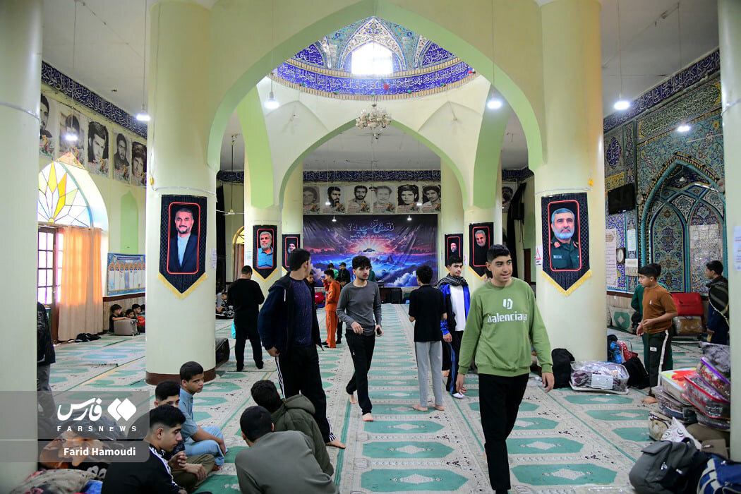آیین معنوی اعتکاف در مساجد آبادان