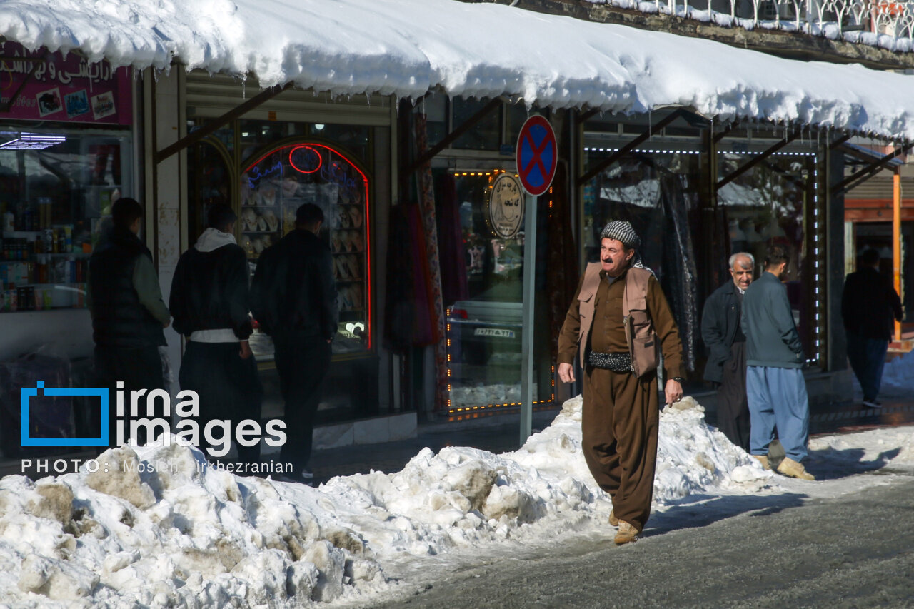عکس/ بانه پس از بارش سنگین برف