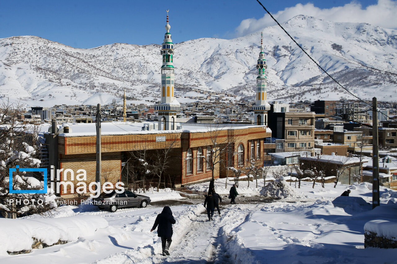 عکس/ بانه پس از بارش سنگین برف