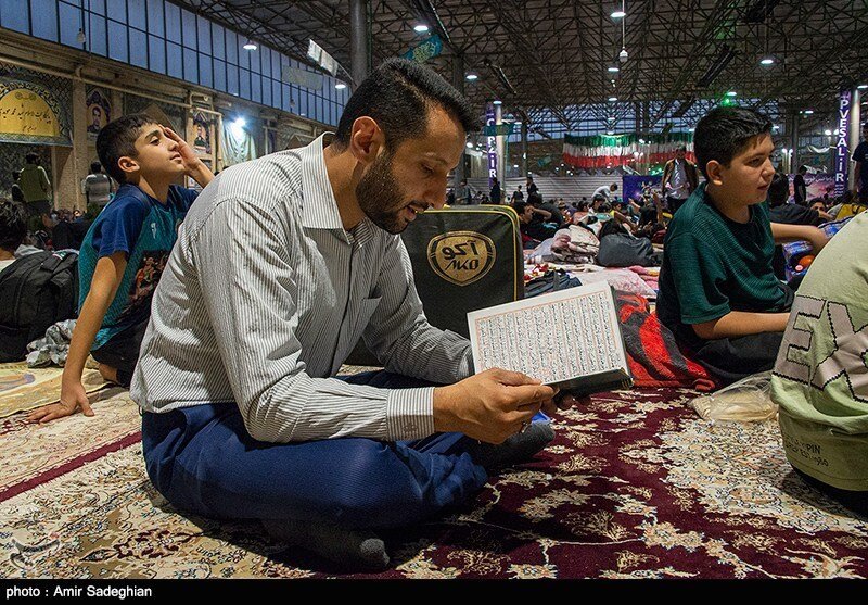 مراسم معنوی اعتکاف در شیراز
