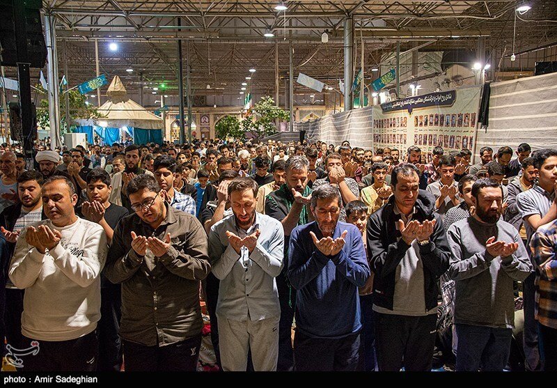 مراسم معنوی اعتکاف در شیراز