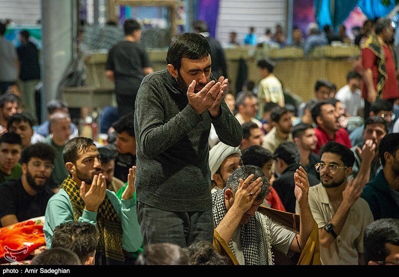 مراسم معنوی اعتکاف در شیراز