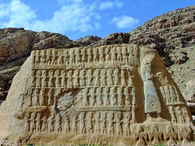 تنگه کول فرح ایذه؛ جایی که تاریخ و طبیعت در هم آمیختهاند