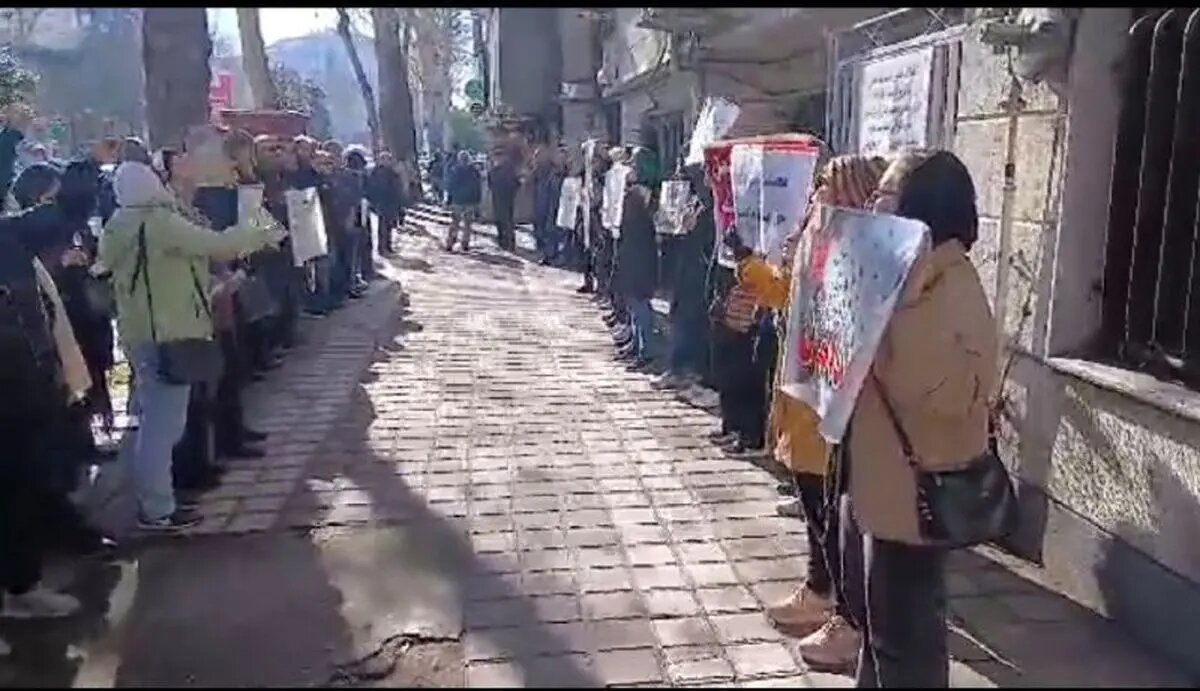 تجمع بازنشستگان تامین اجتماعی در رشت و تهران