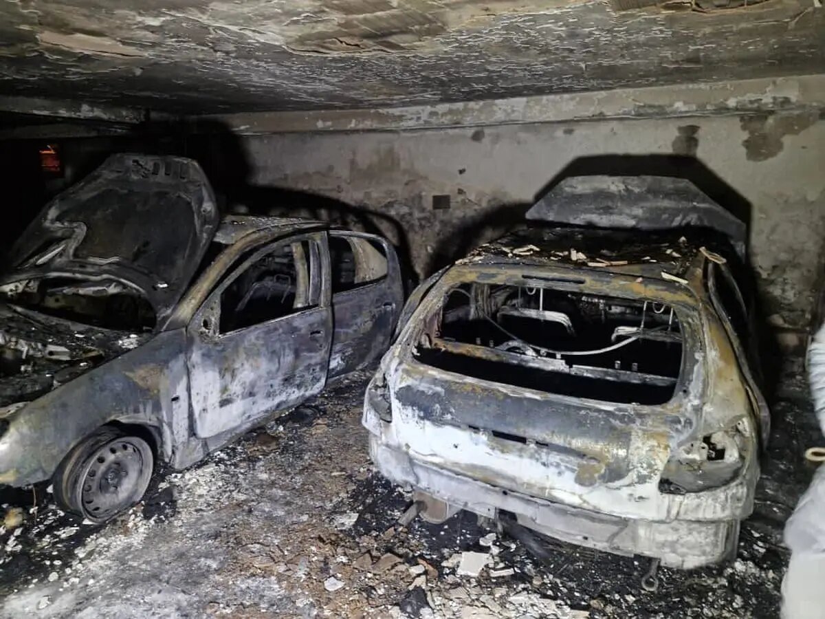 آتش‌سوزی پارکینگ یک ساختمان مسکونی در بزرگراه خرازی + عکس