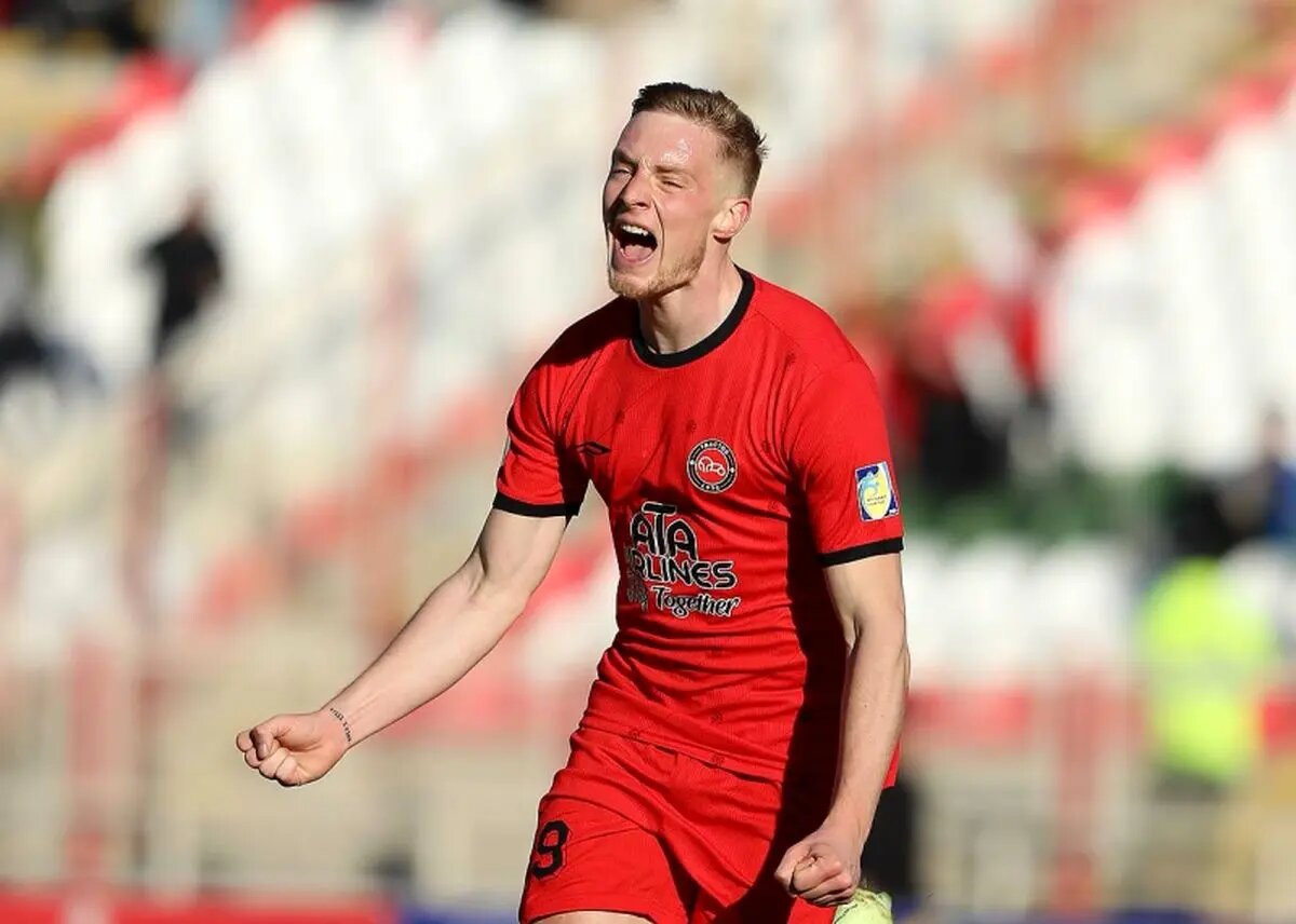 اختصاصی: مهاجم تراکتور در مسیر مس رفسنجان