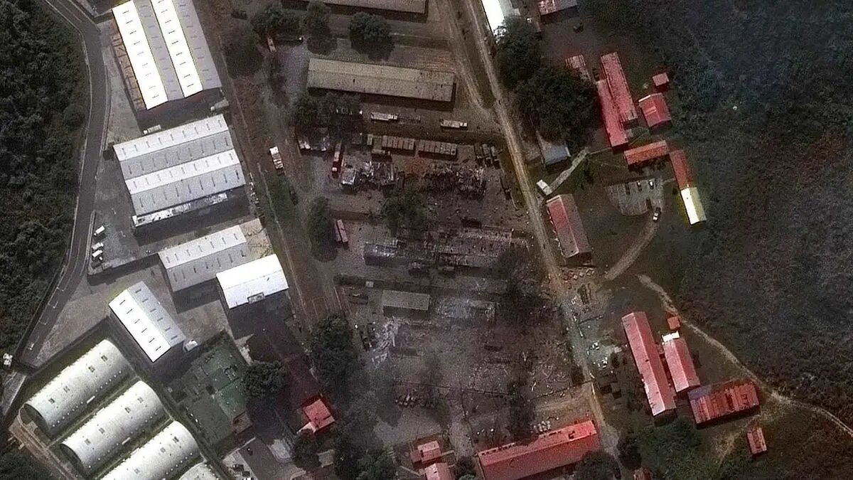 تصاویر ماهوارهای از ویرانی گسترده پایگاههای نظامی ونزوئلا پس از حمله آمریکا