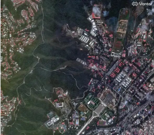 تصاویر ماهوارهای از ویرانی گسترده پایگاههای نظامی ونزوئلا پس از حمله آمریکا