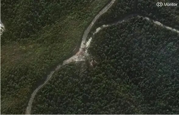 تصاویر ماهوارهای از ویرانی گسترده پایگاههای نظامی ونزوئلا پس از حمله آمریکا