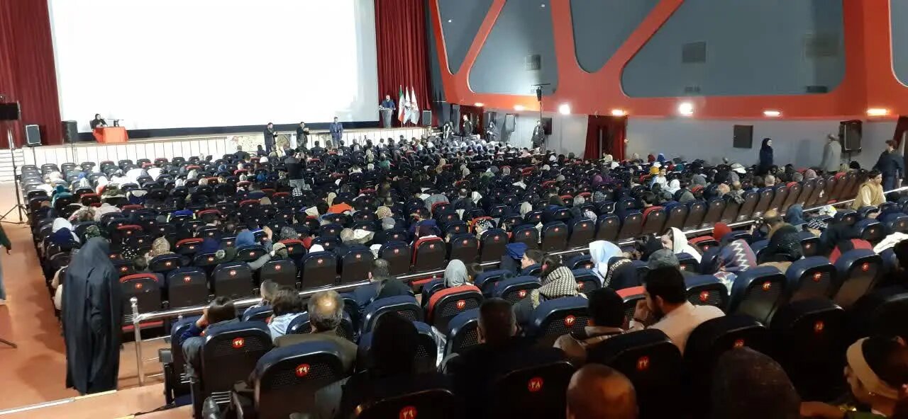 اکران موفق «شهر رؤیایی» در بروجرد؛ فیلمی که پتانسیل‌های گردشگری شهر را به تصویر کشید