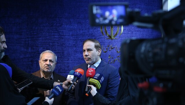 جهانگیر:آموزش و پرورش باید با بهرهگیری از فناوریهای نوین، فضای یادگیری را بازطراحی کند