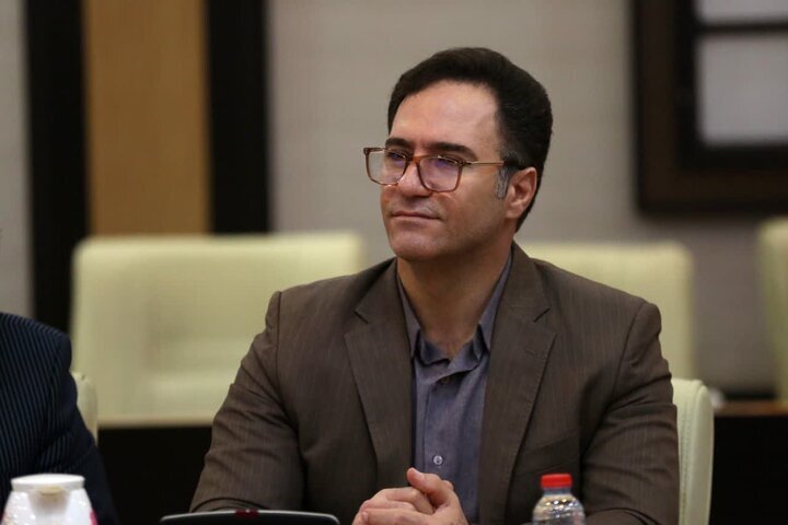 فرماندار تنگستان: سند توسعه اهرم به تصویب رسید