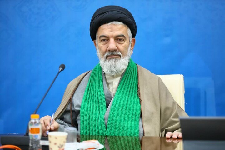 فاضلیان: دهه فجر ۱۴۰۴ با رویکرد اجتماعی و مشارکتمحور برگزار میشود