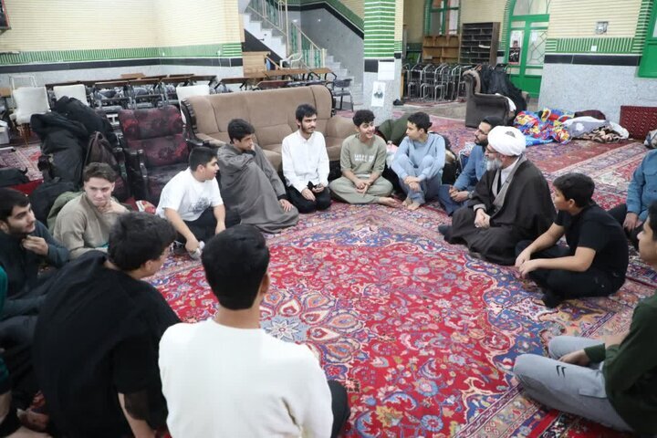 اعتکاف فرصتی برای خودسازی؛ استقبال دانش آموزان سمنانی چشمگیر است
