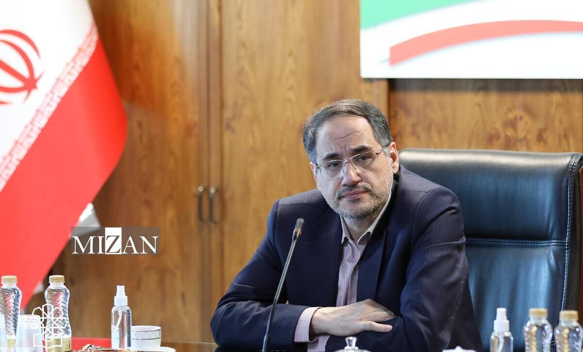 برخورد با شبکه مافیایی دور زدن تحریم ها؛ لازمه حل مشکلات معیشتی مردم