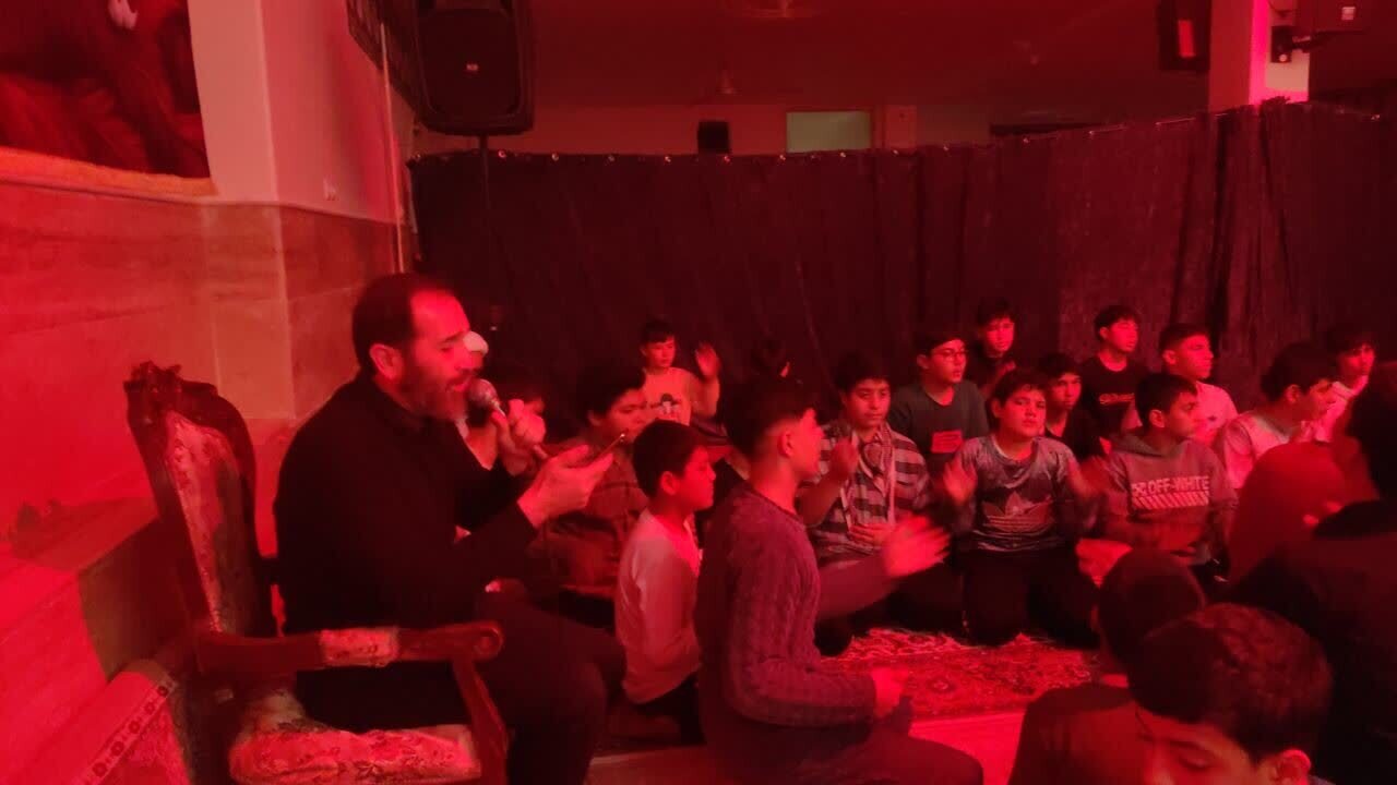 مراسم سوگواری سالروز وفات حضرت زینب (س) در قم از لنز دوربین شهروندخبرنگار